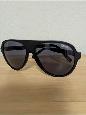 Quay Australia Black Aviator Sunglasses